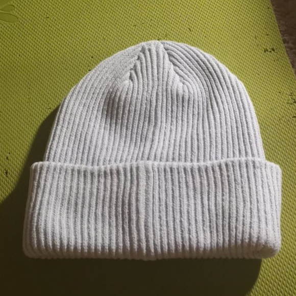 hat - Picture 2 of 4